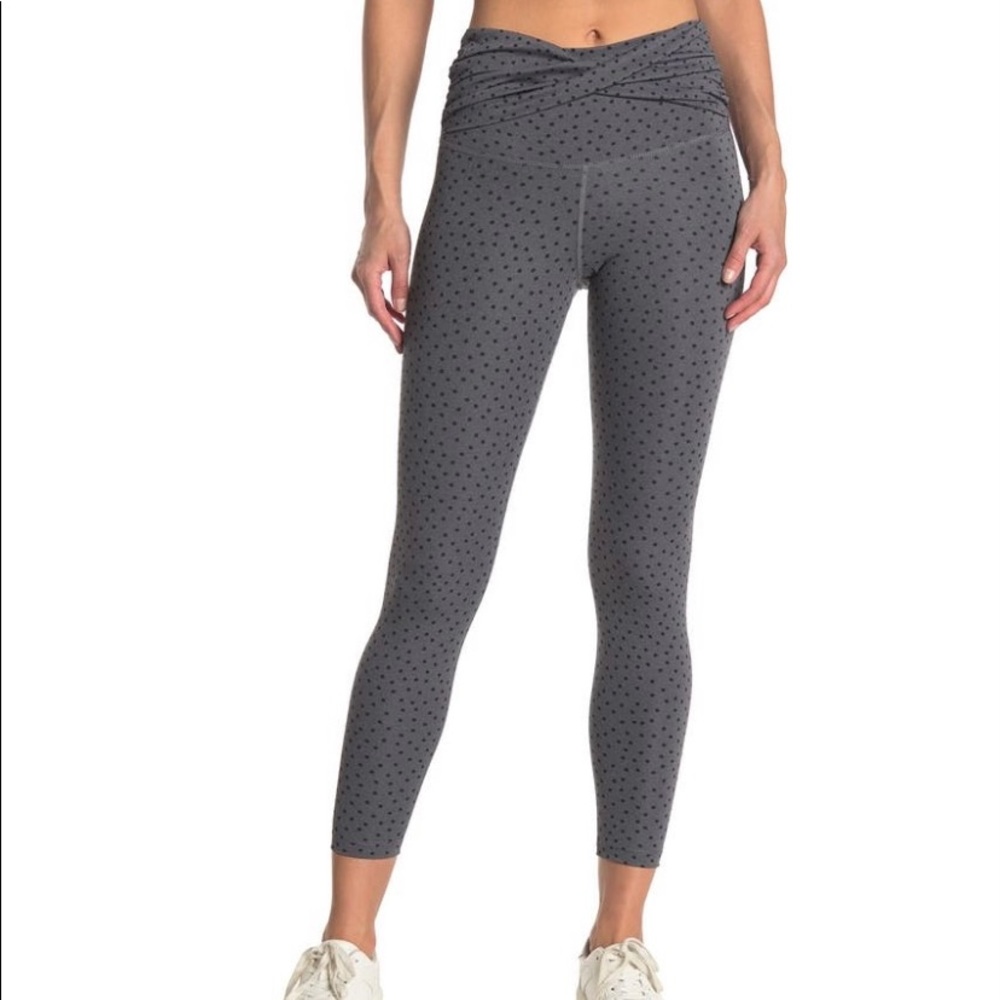 🆕 Nike Training Yoga 7/8 legging size XL